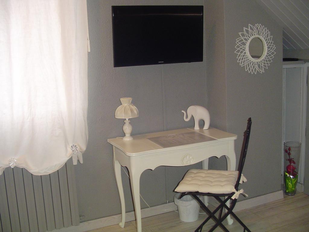 Chambre Crescia Vernouillet  Exteriör bild